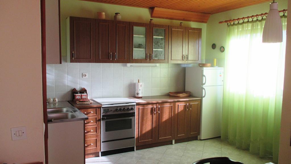 Apartment Zvonar Donji Okrug  Habitación foto